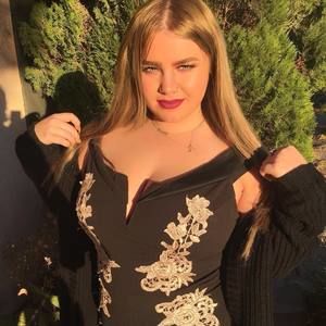 Meet your Posher, Miranda